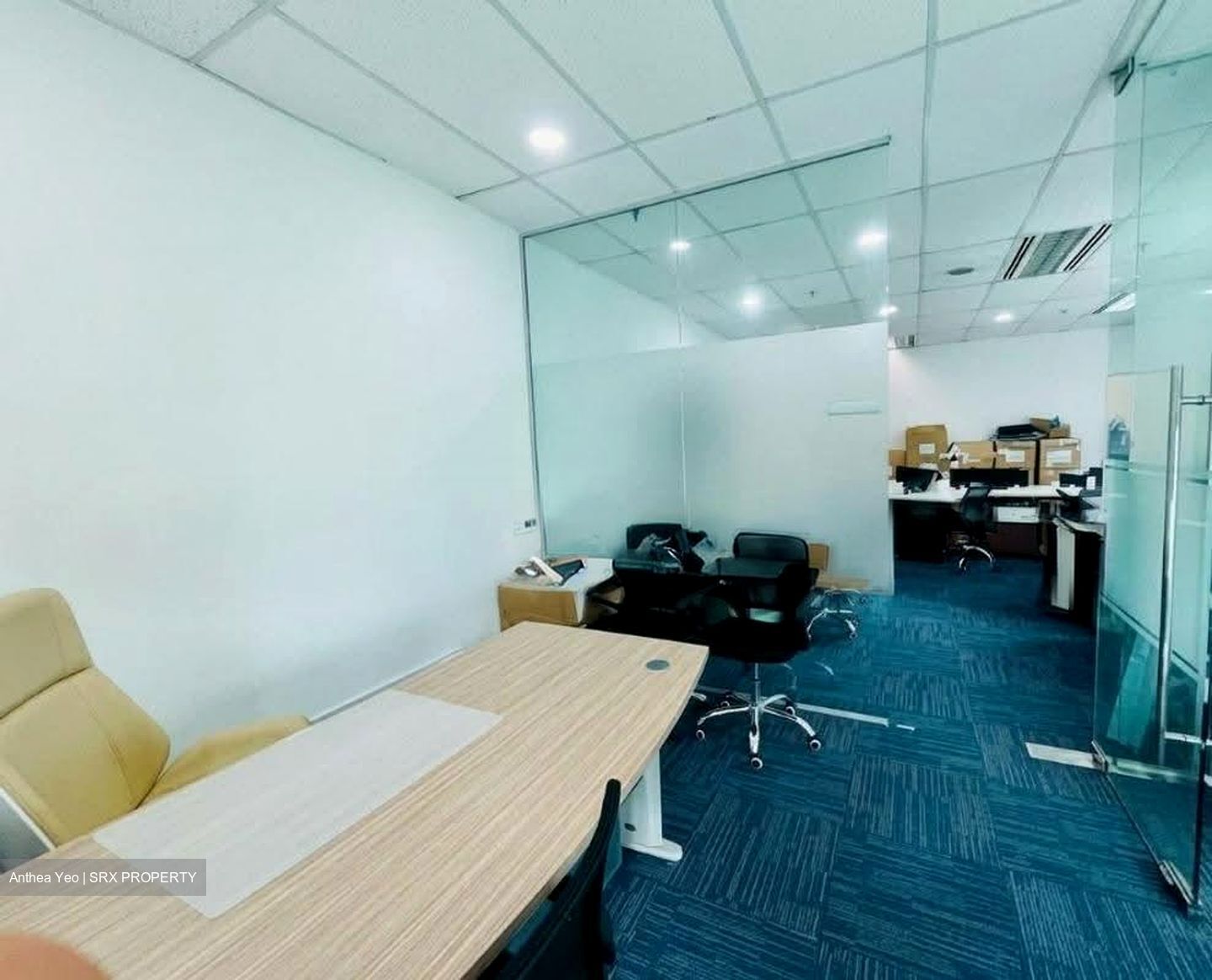 Sunshine Plaza (D7), Office #630093631